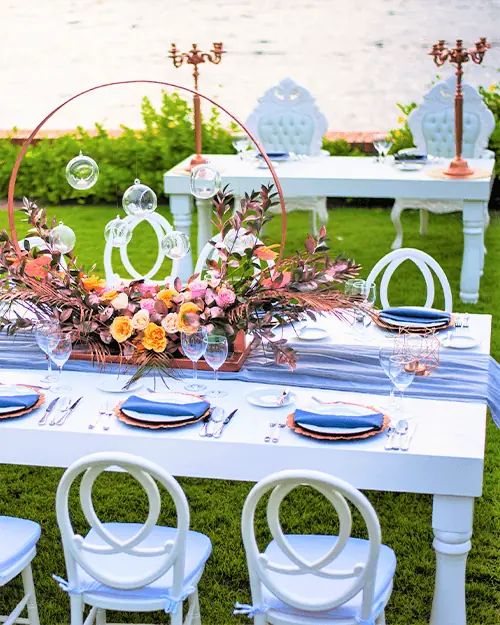 turned leg banquet table