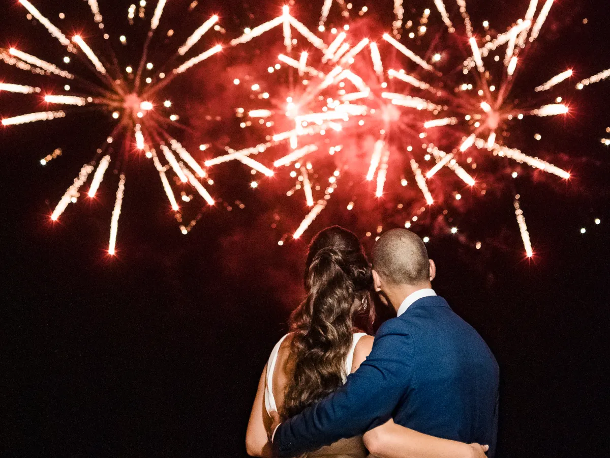 Home 16 fireworks main